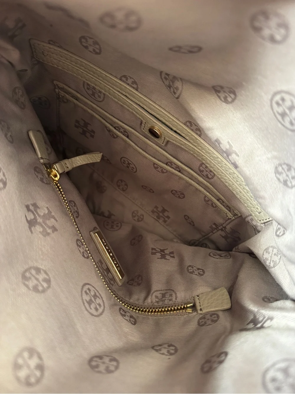 Tory Burch Bombe Foldover Leather Crossbody French Grey
